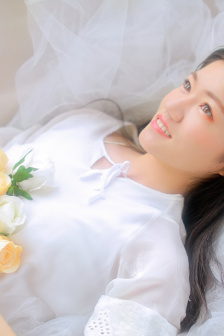 美女和男人打牌全过程